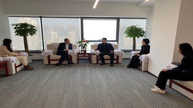 长安财通与西安航投未来产业发展集团有限公司进行业务交流