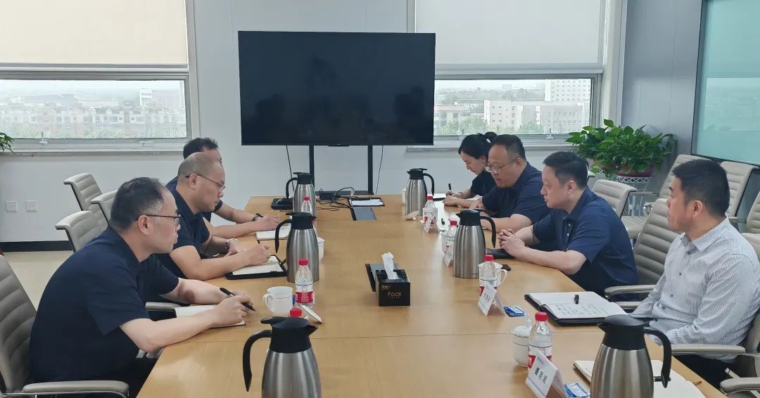 公司与航空工业第一飞机设计研究院座谈
