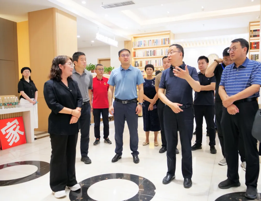 市人大代表第一专题调研小组赴颐信养老公司调研养老服务工作