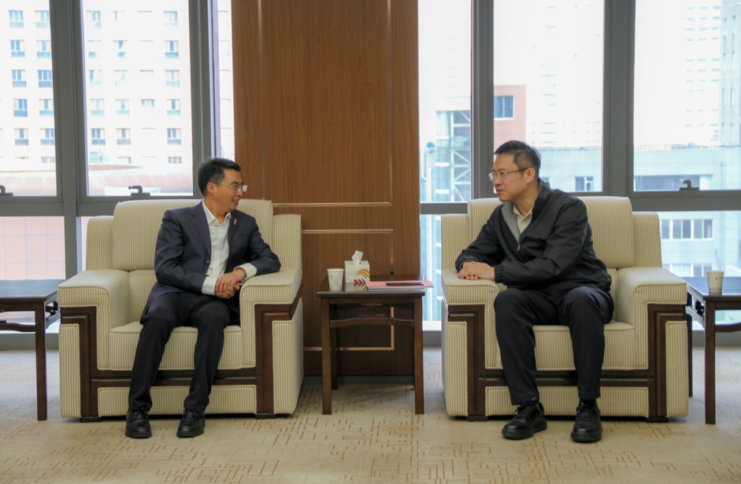 公司与中国兵器集团中兵投资公司开展交流座谈