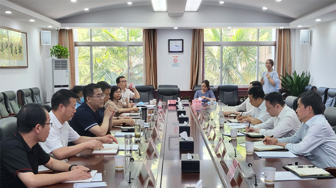 公司赴阎良区航空基地登门拜访