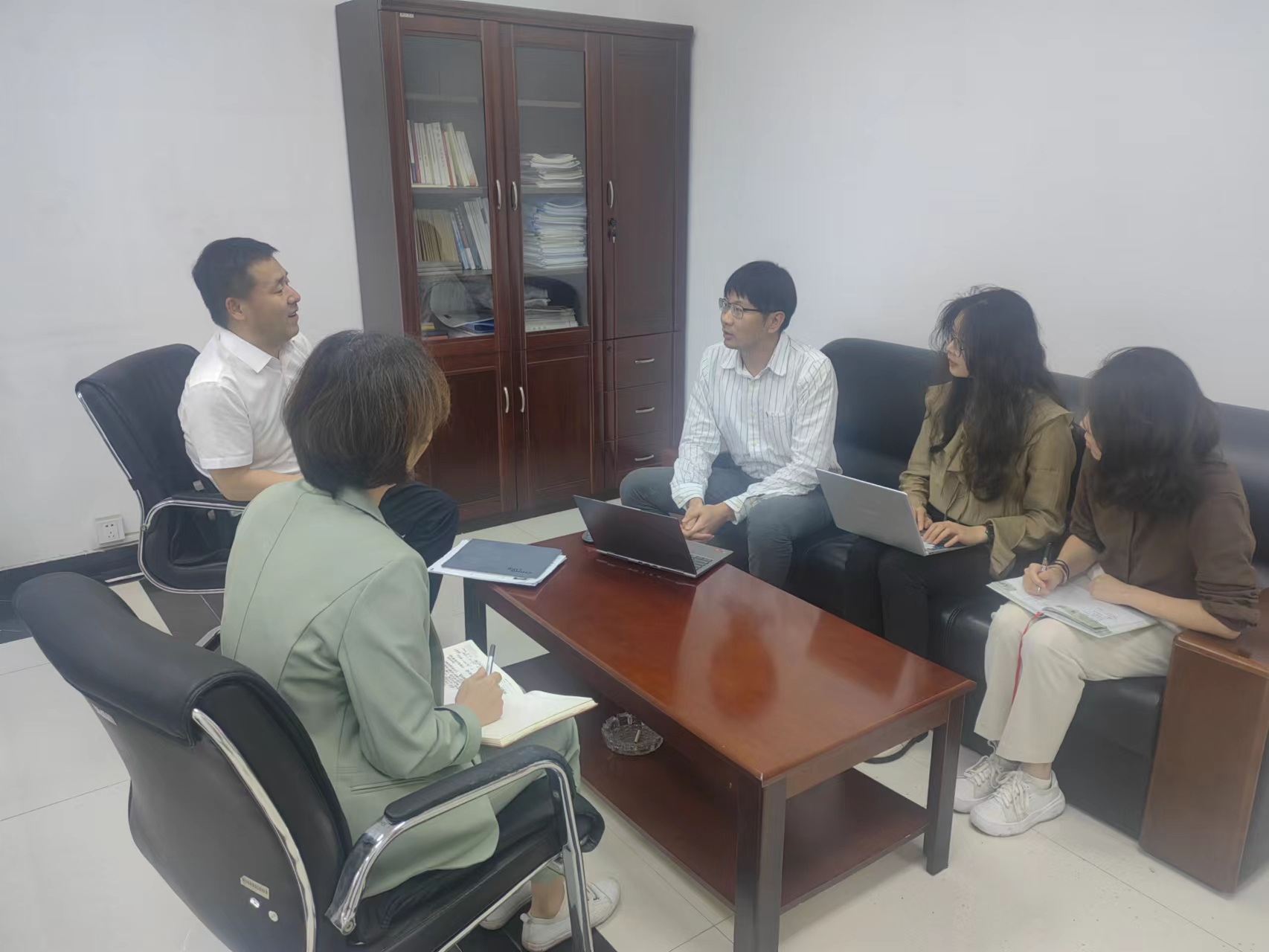 人力资源部召开下属子公司薪酬优化工作推进会