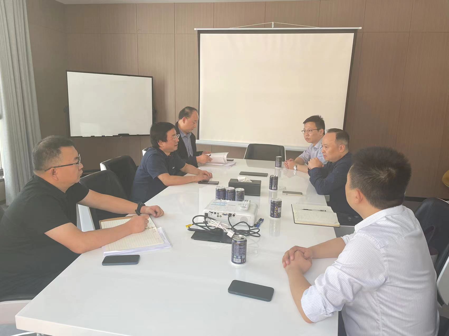 长安财通资产管理有限公司与陕西怡康医药有限公司开展业务交流