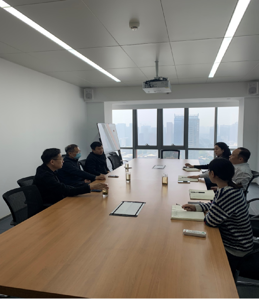 长安财通与西安国际医学投资股份有限公司开展业务交流