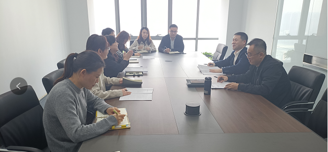 第五党支部联合投资管理部深入贯彻落实党总支会议精神组织开展二十大会议精神学习