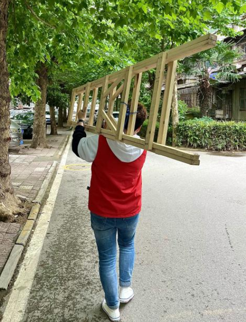 颐信养老开展“三助服务进社区 尊严养老暖人心”服务活动