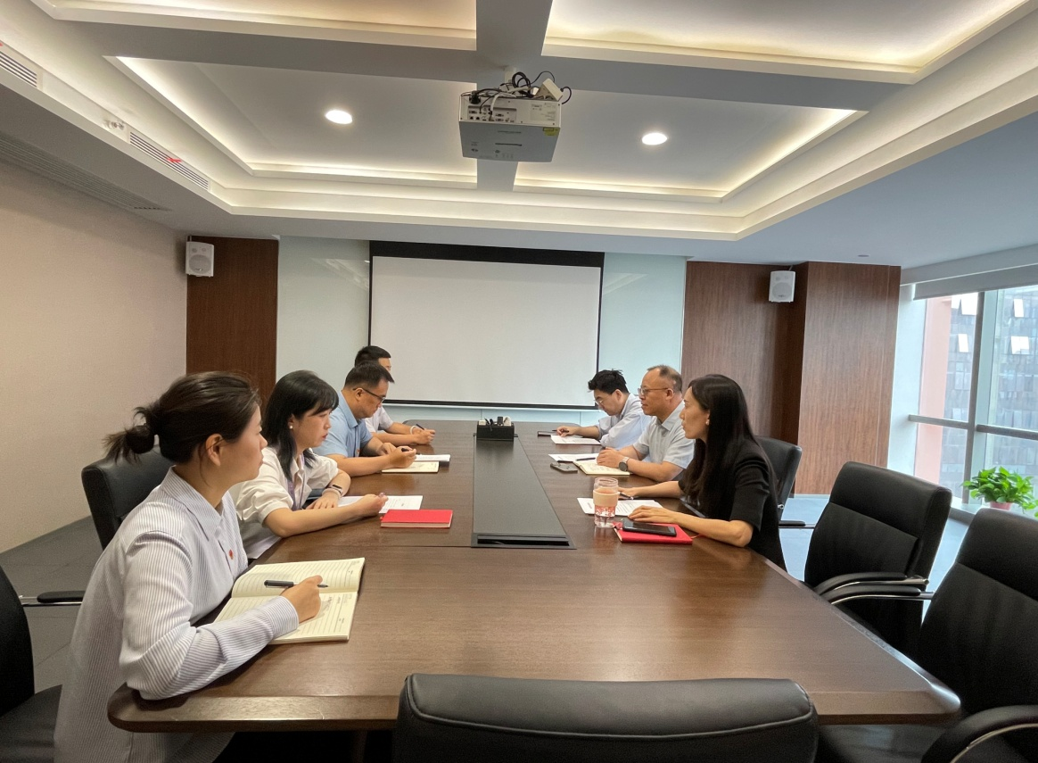 股权管理部党支部开展深入贯彻中央八项规定精神学习教育专题党课